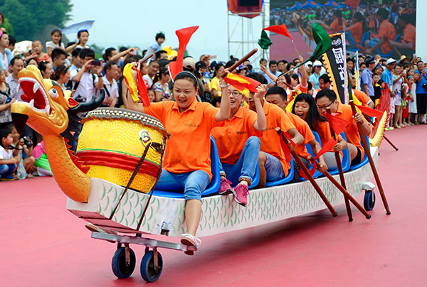 Dragon Boat Festival flourishes