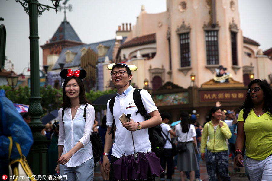 First Disney resort in Chinese mainland opens in Shanghai