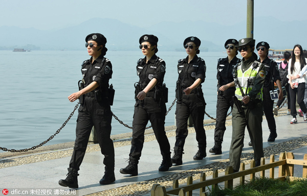 All-female patrol formed to help out Hangzhou tourists