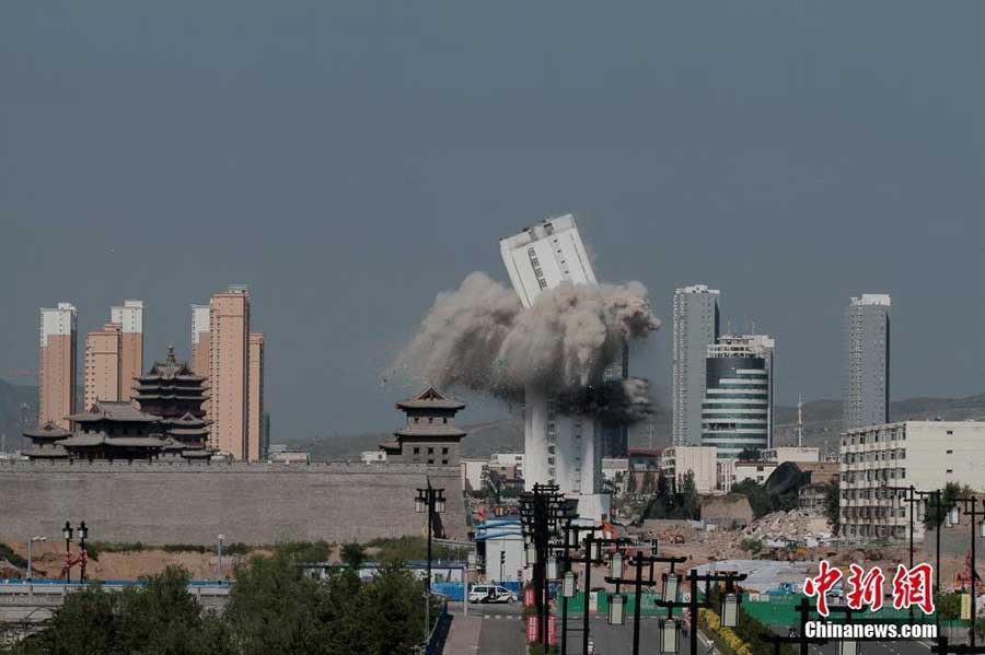 Out with the new: Skyscraper demolished outside ancient city