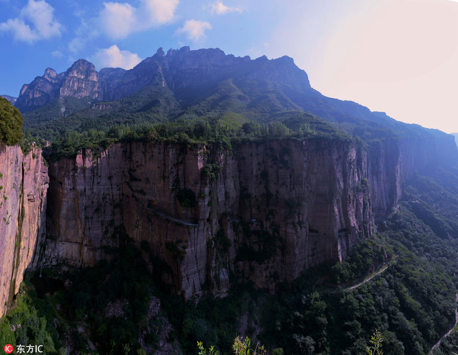 'World's most dangerous village' draws visitors