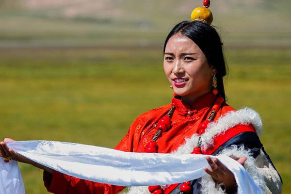 Kangba fashion: Beauty of Tibetan culture