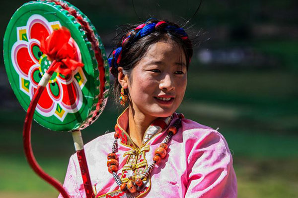 Kangba fashion: Beauty of Tibetan culture