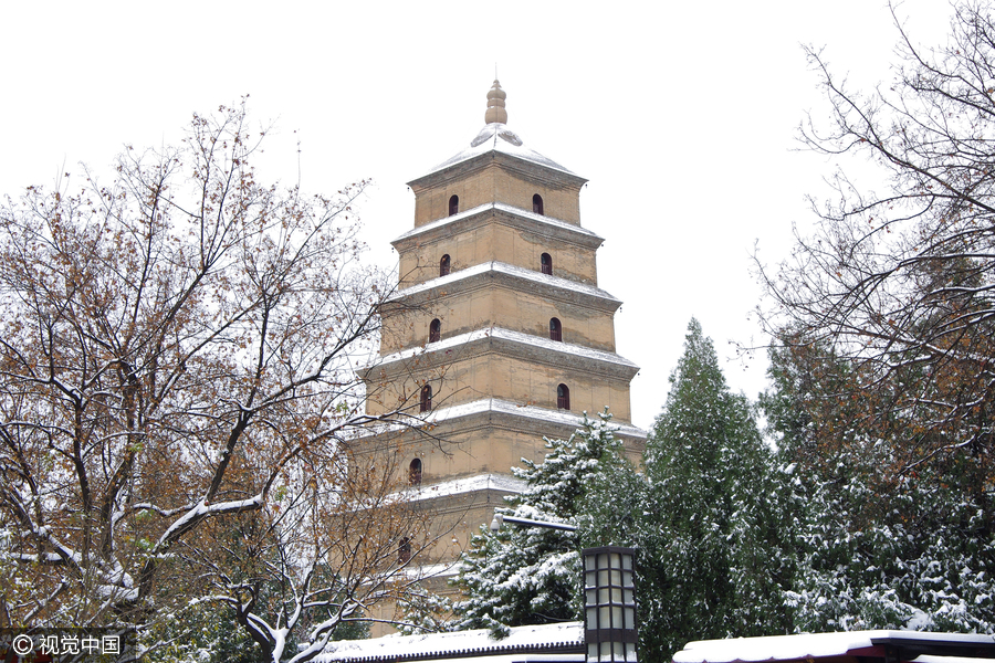 First snow of season blankets many parts of China