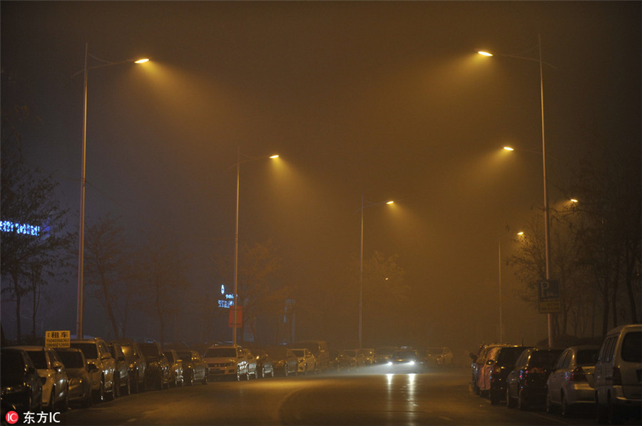 Heavy smog set to stick around