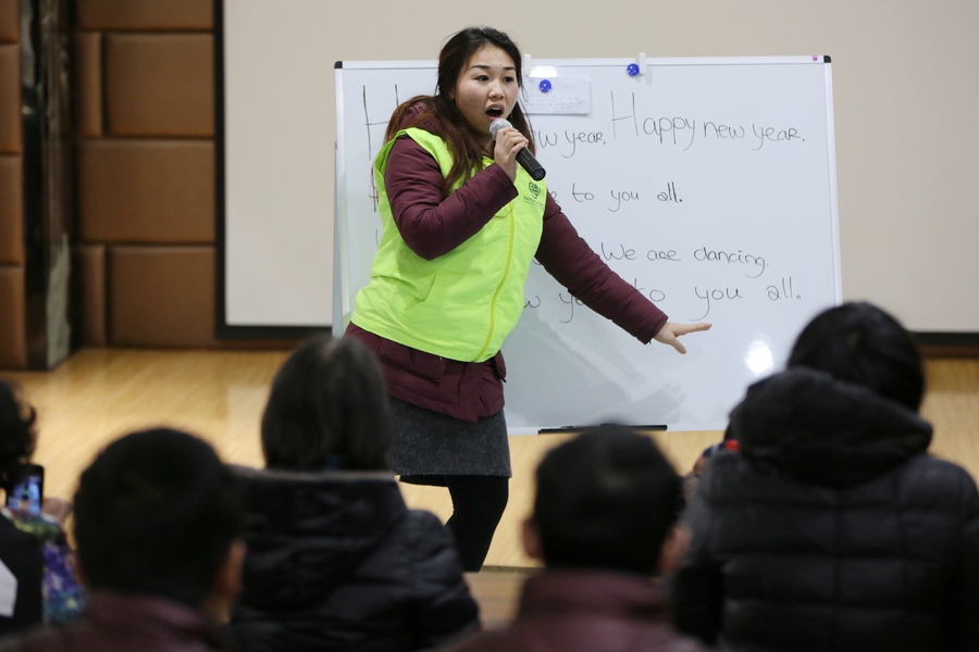 Adopted girl returns to her hometown in China to give back