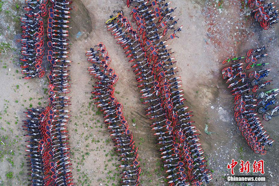 Aerial photos depict China's booming bike-sharing trend