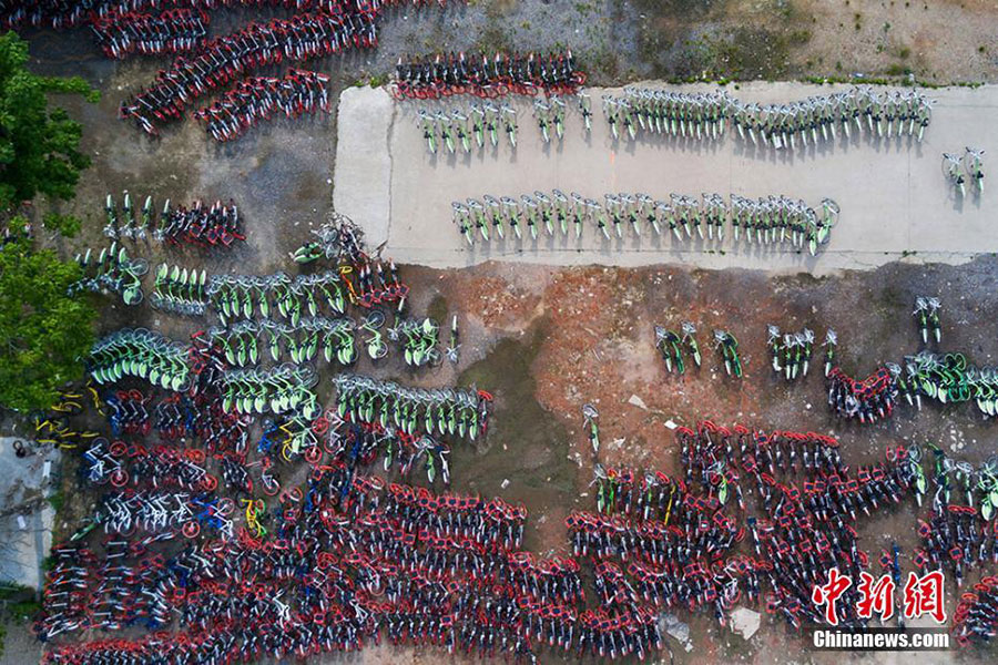 Aerial photos depict China's booming bike-sharing trend