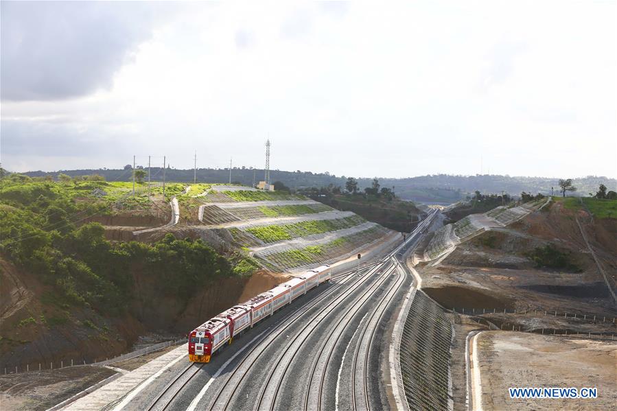 Chinese-built railway pushes forward Kenya's modernization drive