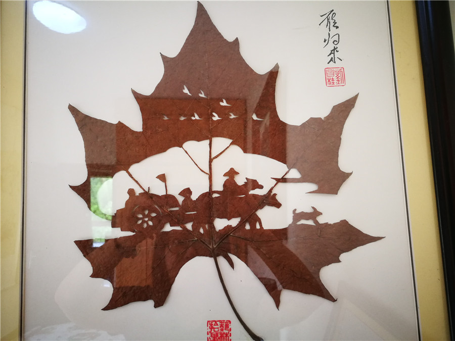 Fallen leaves transform into works of art