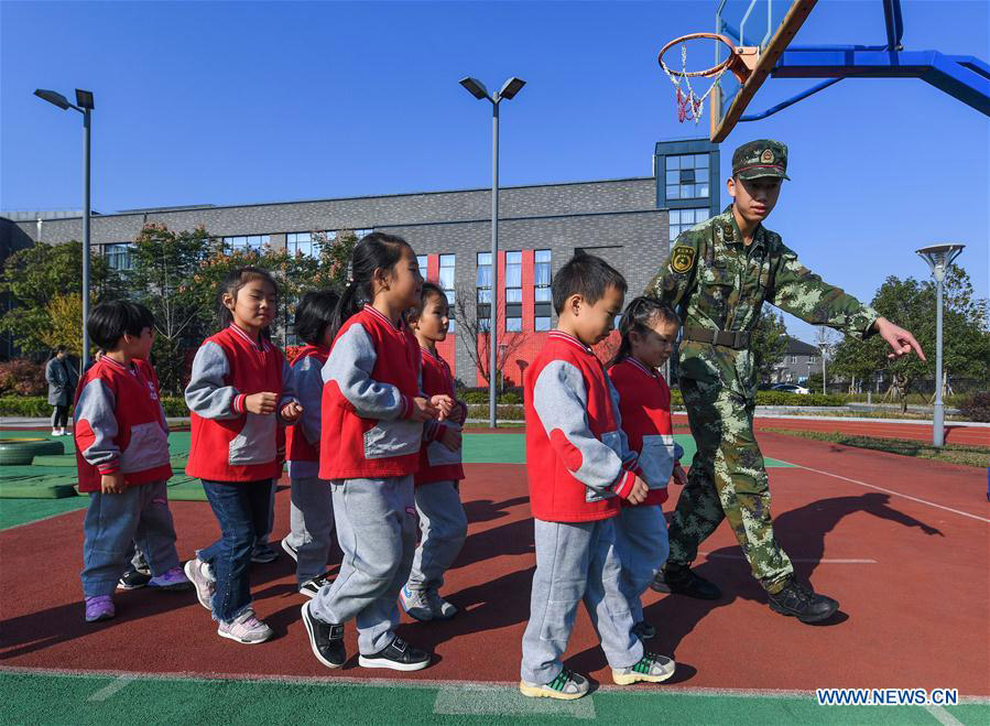 Children attend fire-fighting educational activity in E China