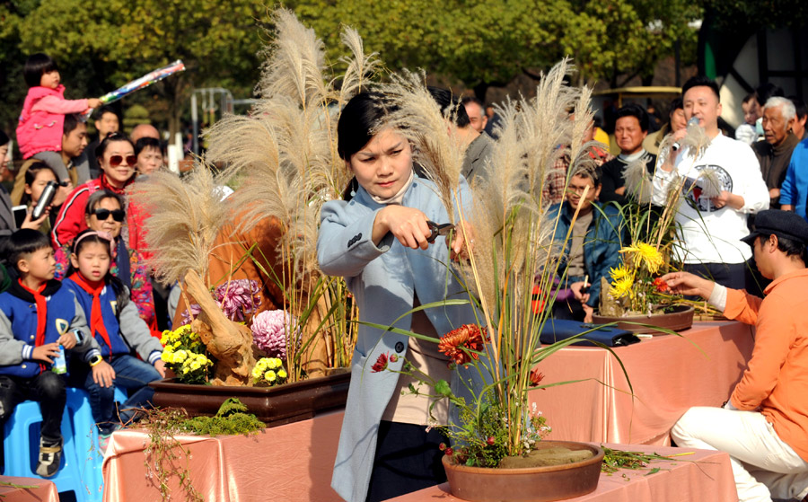 Reed Catkin Festival held in Wuhan