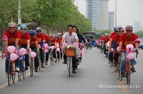 Bikes as wedding transportation for couple