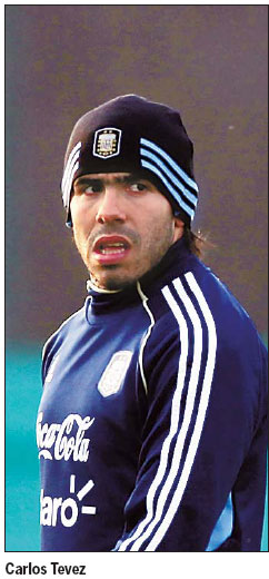 Tevez says he must quit Man City - report