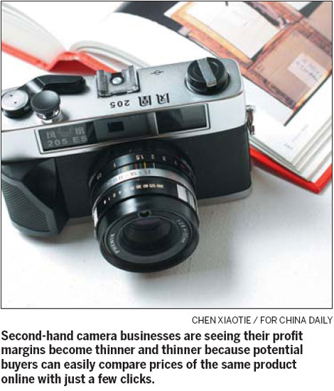 Second-hand camera shops focus on Web