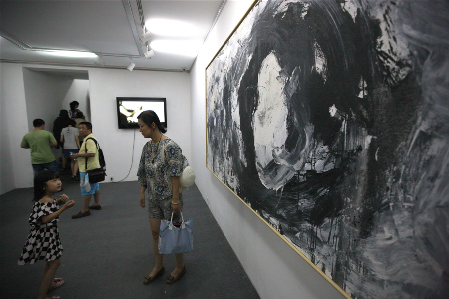 Contemporary artist Wu Zhenhuan