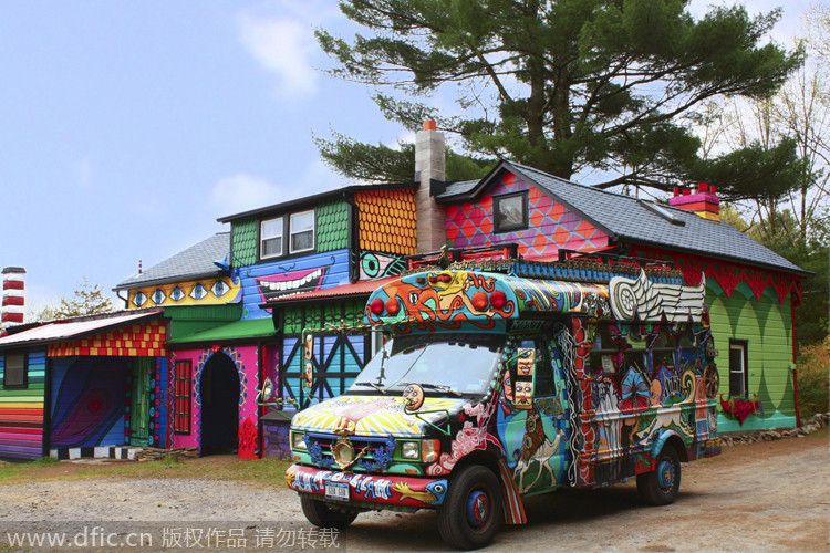 US artist renovates old house into fairy tale cottage