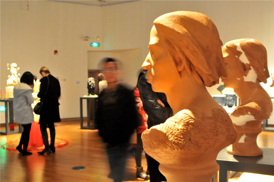 Contemporary ceramic art on show in Hangzhou