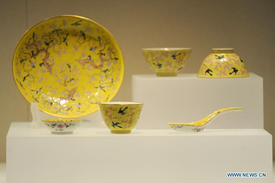 Chinaware produced for wedding of Emperor Tongzhi of Qing Dynasty