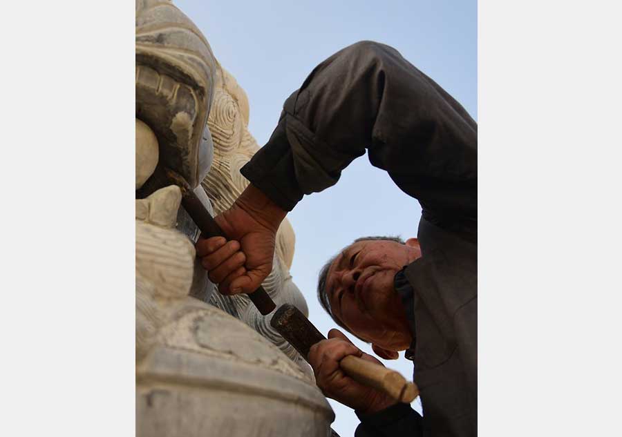 Shishan town develops stone carving as its leading industry in NE China