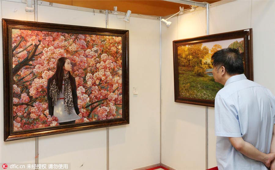 Contemporary DPRK paintings come to Nantong