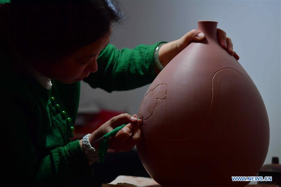 Nixing pottery: time-honored craft in Guangxi