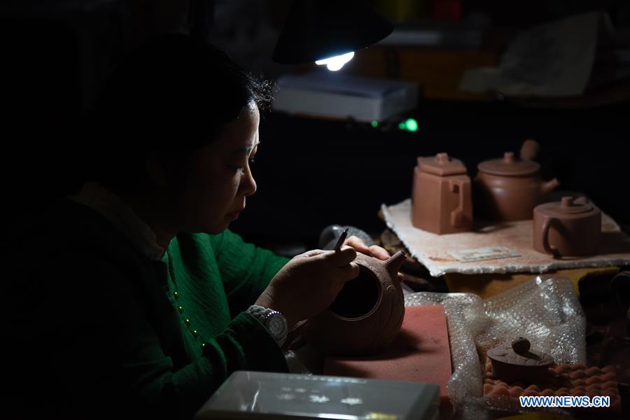 Nixing pottery: time-honored craft in Guangxi