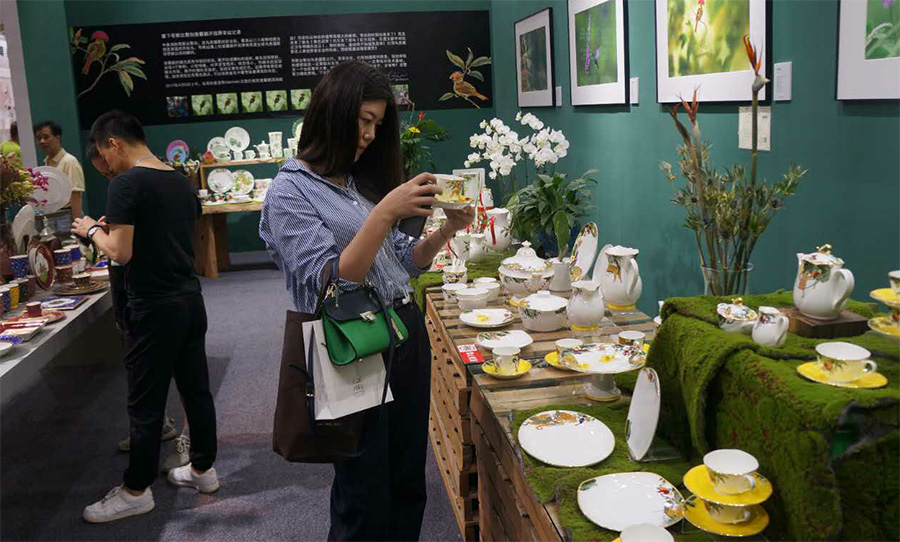 Innovative porcelain on show for Belt and Road guests