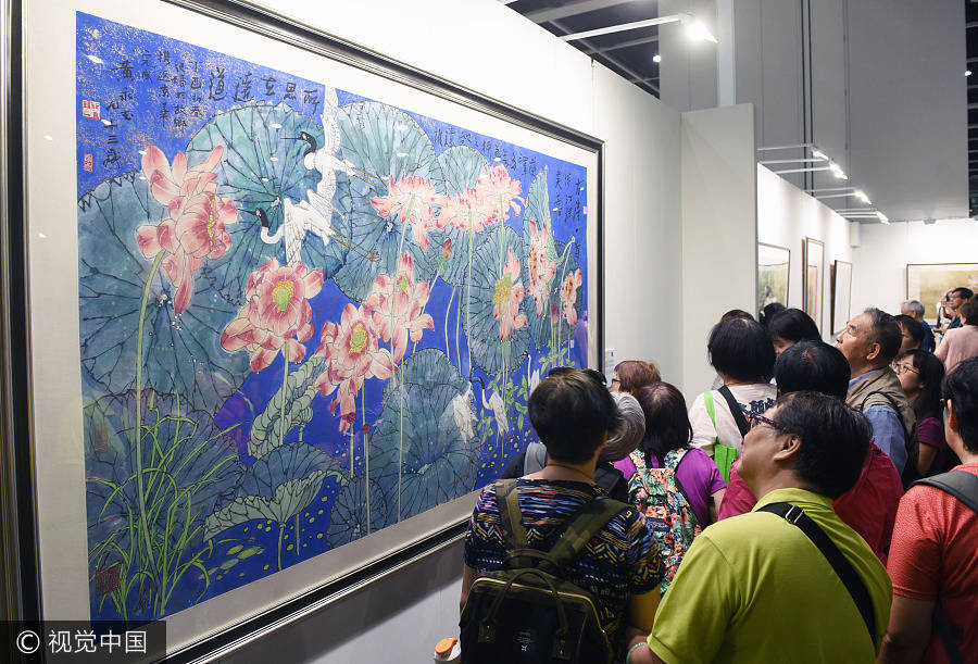 Ink and wash painting exhibit draws crowds in Hong Kong