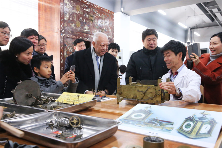 'Silk Road Landscape Map' donated to the Palace Museum