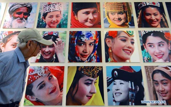 Xinjiang culture exhibition held in NE China