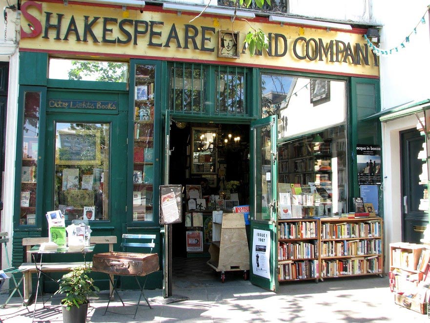 Top 10 beautiful bookstores in the world