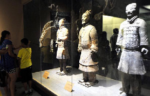 Model gives glimpse of old Beijing