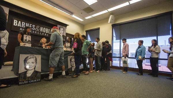 People line up for Hillary Clinton book signing