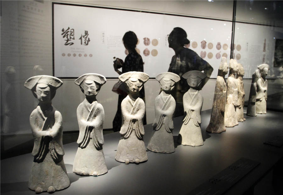 Museum in Nanjing displays relics from six dynasties