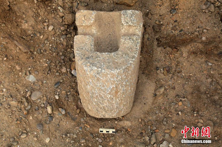 Ruins of ancient bridges discovered in Xi'an