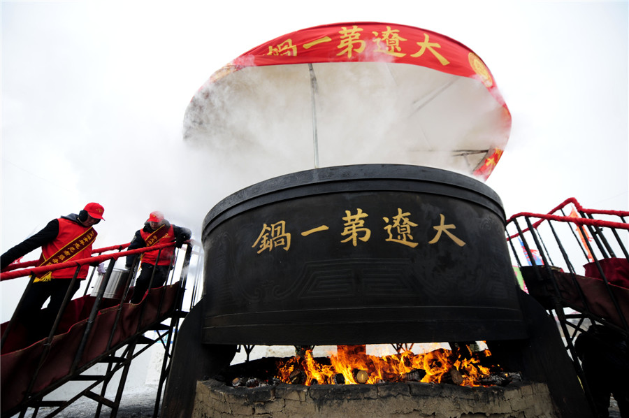 Winter fishing festival kicks off in NE China