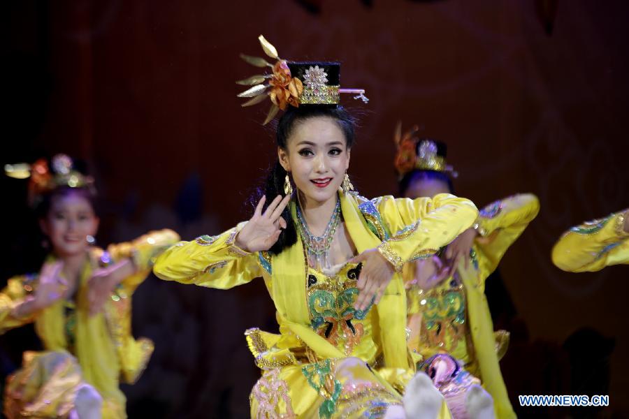 'Cultures of China, Festival of Spring' staged in Myanmar