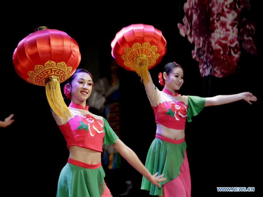 'Cultures of China, Festival of Spring' staged in Myanmar