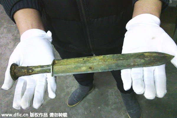 2000-year-old sword found in Henan