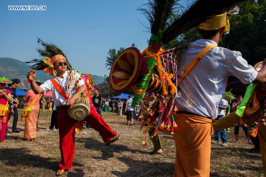 Celebration held for coming Water-Splashing Festival in SW China