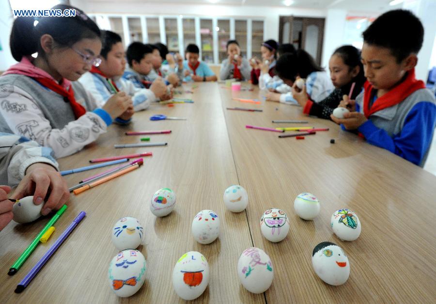 Children participate in activities marking day of Li Xia around China