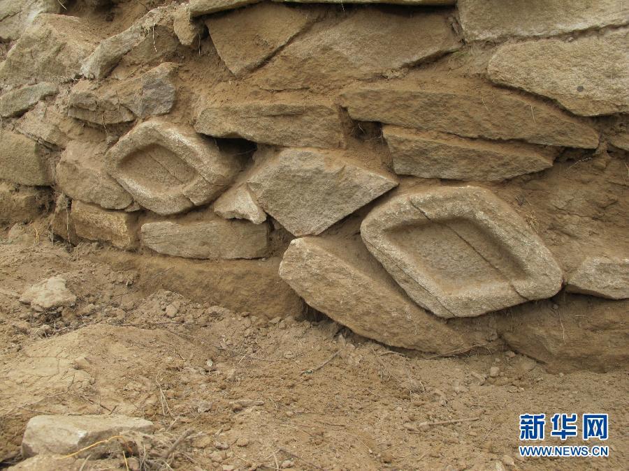 'God's eyes' appear on wall of Shimao Historic Site