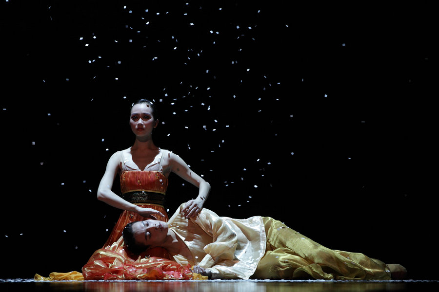 <EM>Song of Everlasting Regret</EM> adapted as ballet production