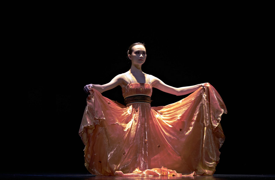 <EM>Song of Everlasting Regret</EM> adapted as ballet production