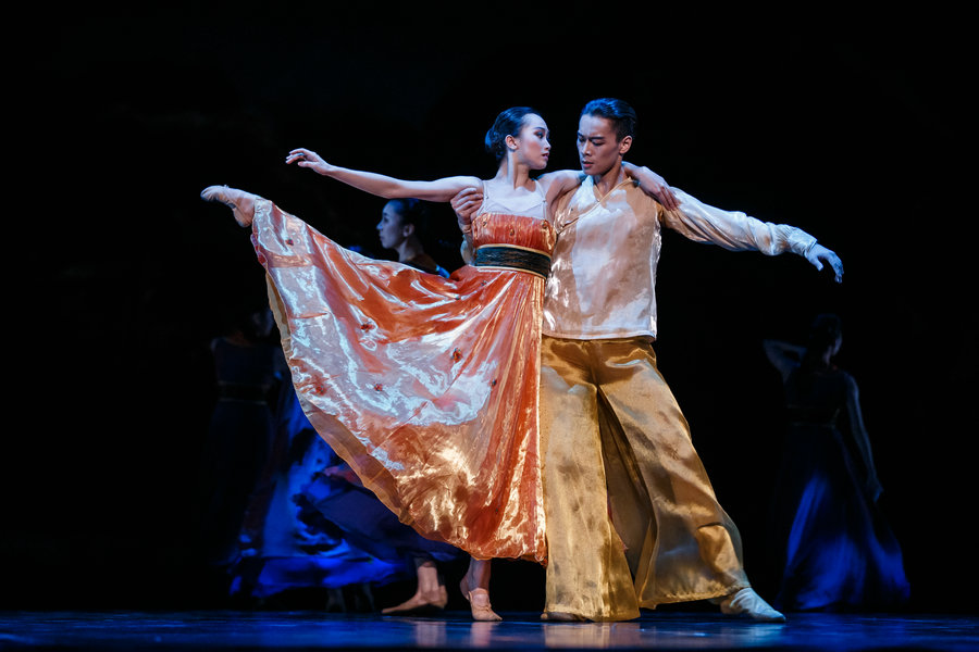 <EM>Song of Everlasting Regret</EM> adapted as ballet production