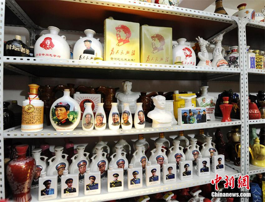 Man collects 10,000 drinking vessels in NE China