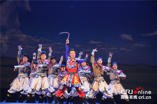 Grand show staged in Poland to mark Chinese Lunar New Year