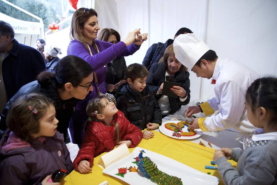 Temple fair held to mark coming Chinese New Year in Rome