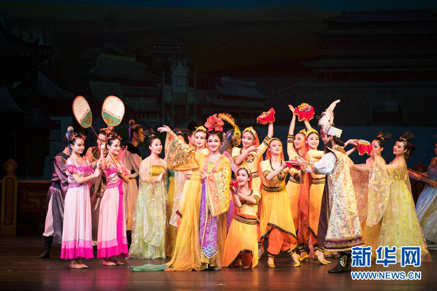 <EM>Silk Road</EM> brings 'Happy Chinese New Year' to Singapore